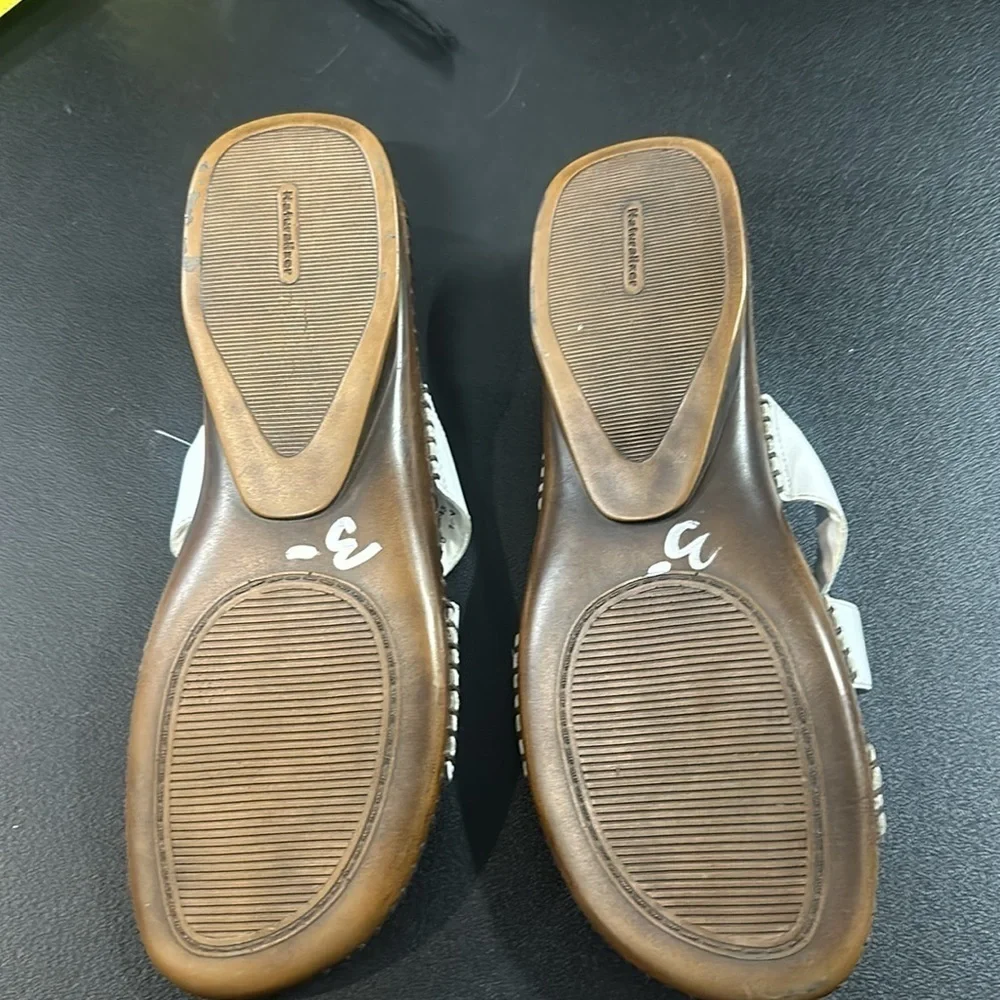 Naturalizer Women's White genuine leather slip on Strappy Sandals size 8.5